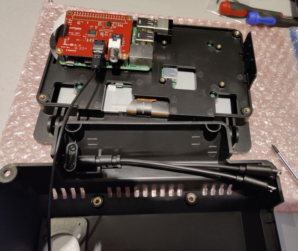 Inside the case #2 SmartiPi Touch Pro Inside the case #2 SmartiPi Touch Pro