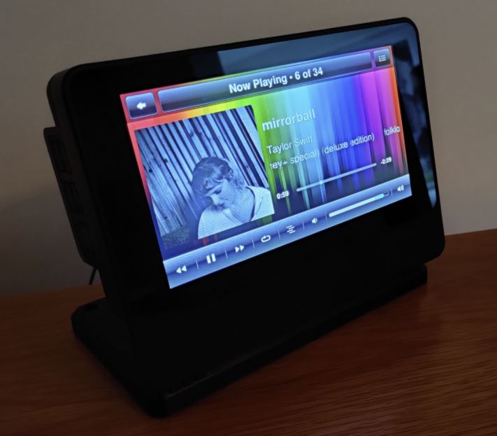Complete player with SmartiPi Touch Pro Complete player with SmartiPi Touch Pro